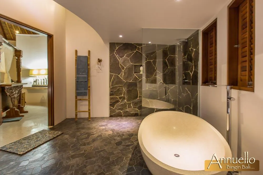 Villa Annuello Uluwatu  Indonesia